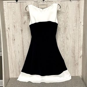 Ivanka Trump Size 2 Dress sleeveless Navy Blue